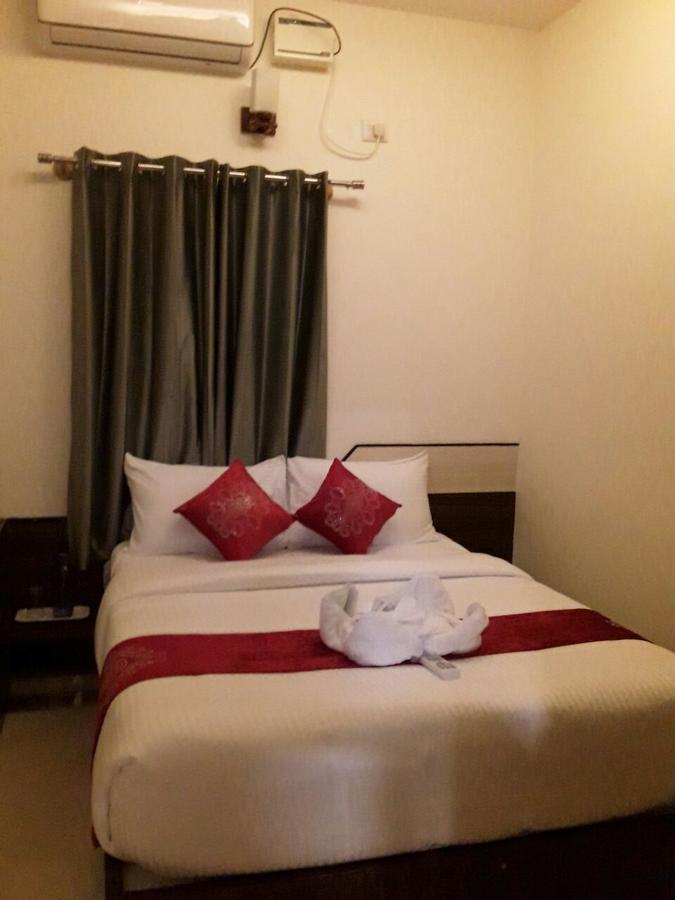 Bulande Comforts Manyata Tech Park Bangalore Exteriör bild